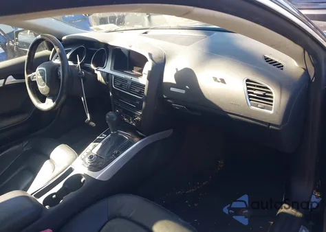 2012 Audi A5 2.0T Premium из США, поврежденный, VIN WAULFAFR8CA038076